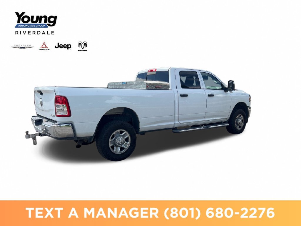 Used 2024 RAM 2500 Tradesman w/ Chrome Appearance Group AWD/4WD image 5