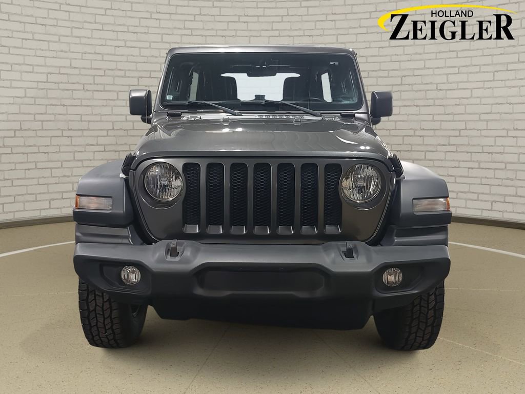 Used 2018 Jeep Wrangler Unlimited Sport AWD/4WD image 2