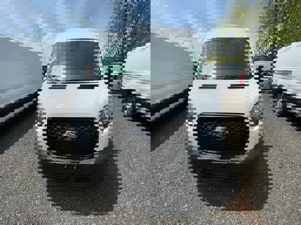 New 2025 Ford Transit 250 148 Medium Roof image 5