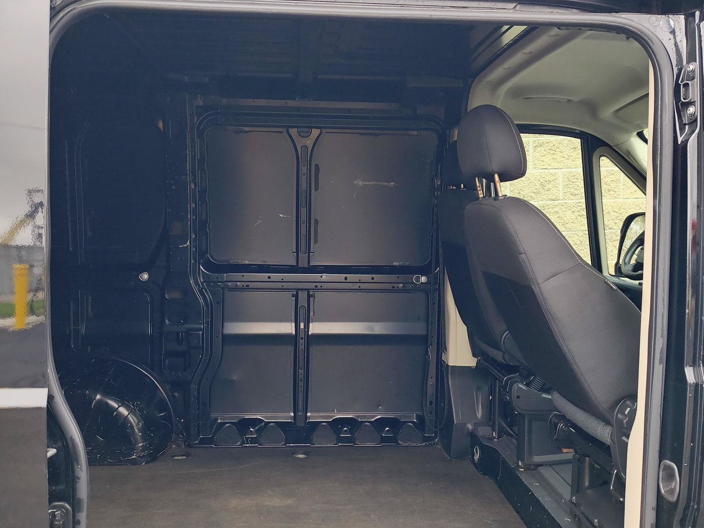 Used 2021 RAM ProMaster 1500 FWD image 12