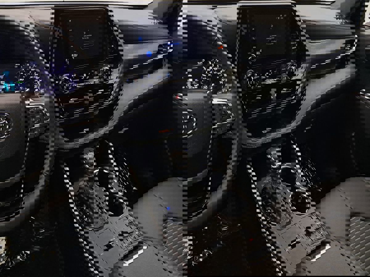 Used 2024 Toyota Highlander XSE image 19