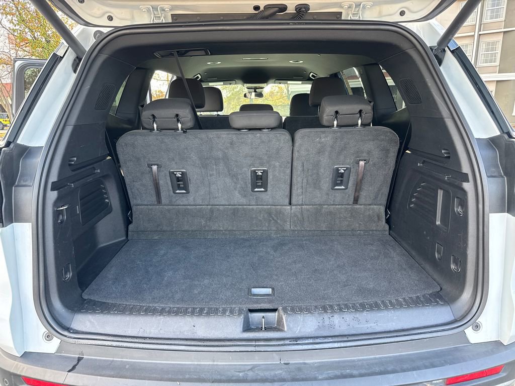 Certified 2025 GMC Acadia Elevation image 18