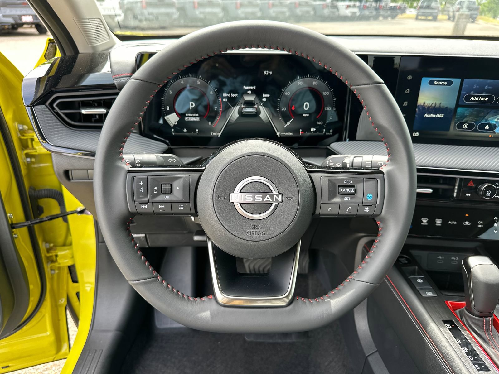 Certified 2025 Nissan Kicks SR FWD image 21