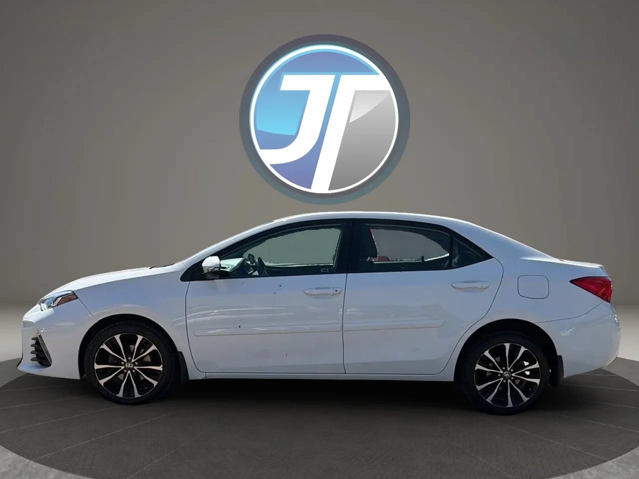Used 2017 Toyota Corolla SE FWD image 10