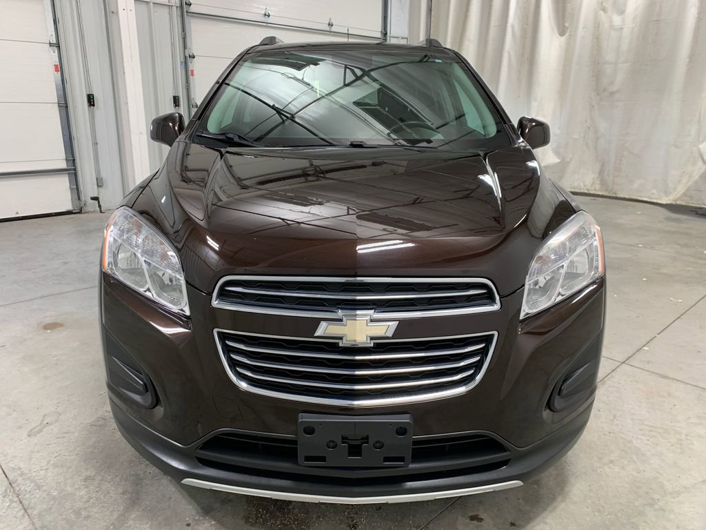 Used 2015 Chevrolet Trax LT w/ LT Sun and Sound Package image 14