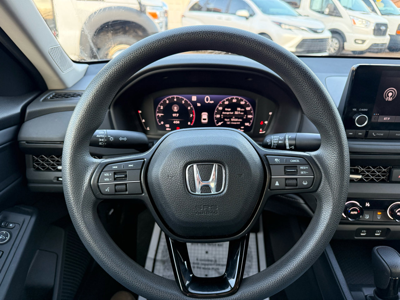Used 2023 Honda Accord EX image 11