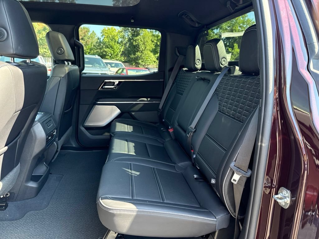 Used 2025 GMC Sierra EV Denali AWD/4WD image 43