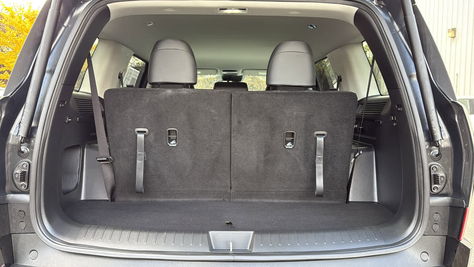 Used 2025 Hyundai Santa Fe SEL image 27