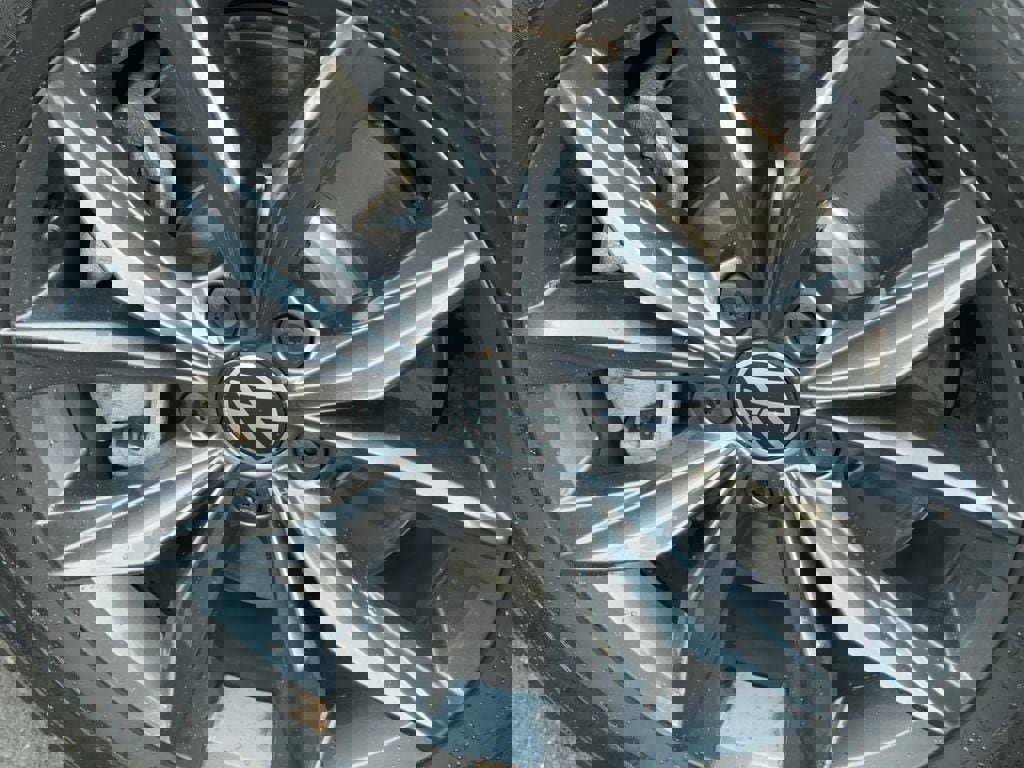 Used 2022 Volkswagen Tiguan SE image 11