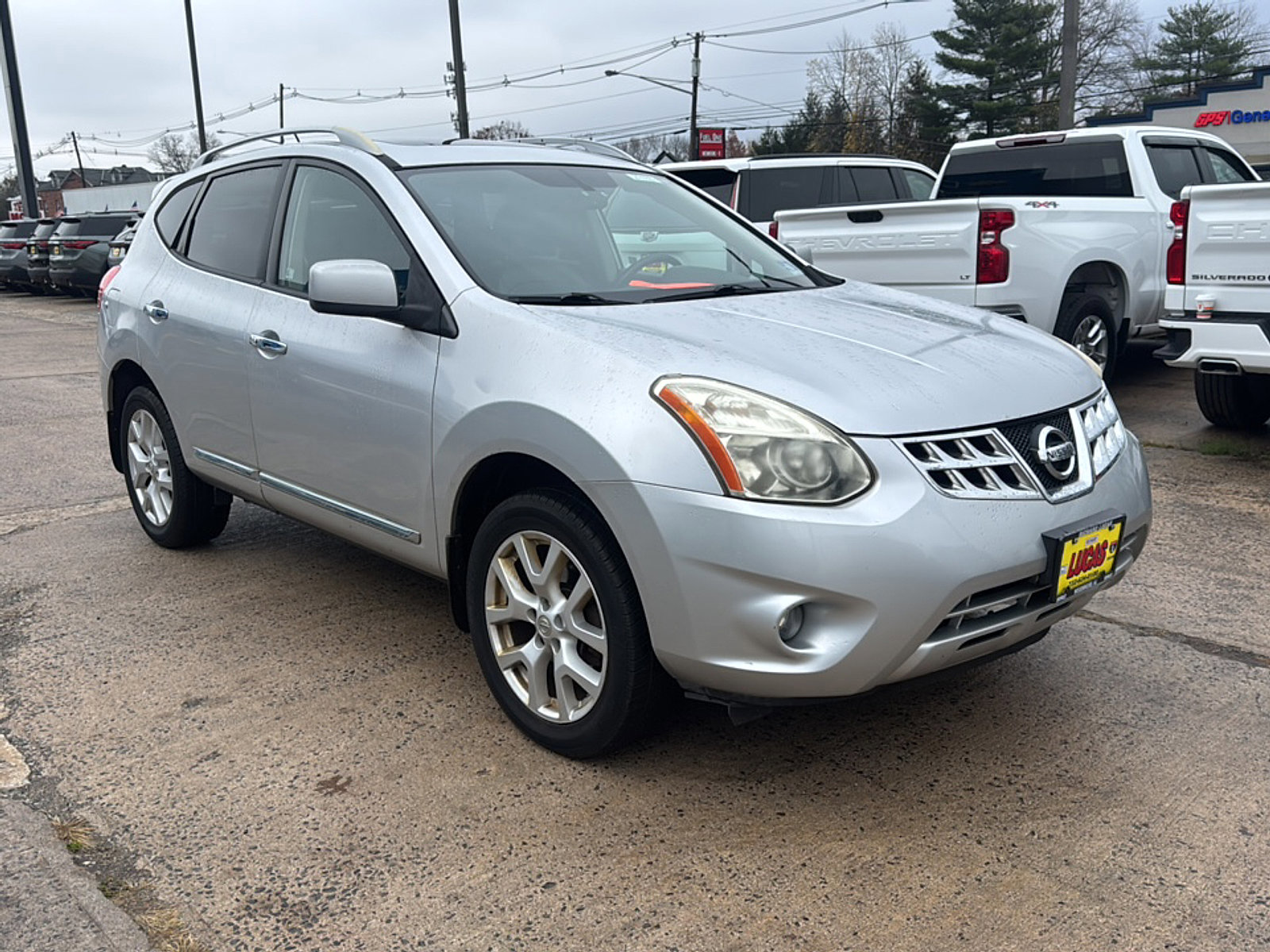 Used 2011 Nissan Rogue SV w/ SL Pkg image 3