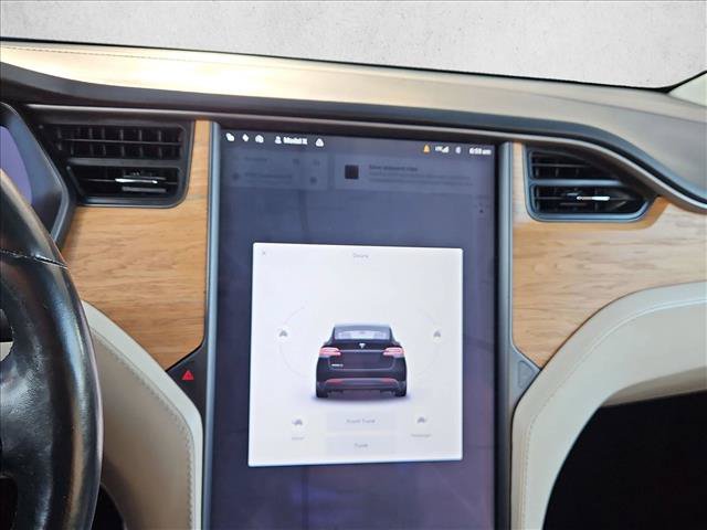 Used 2018 Tesla Model X 75D AWD/4WD image 14