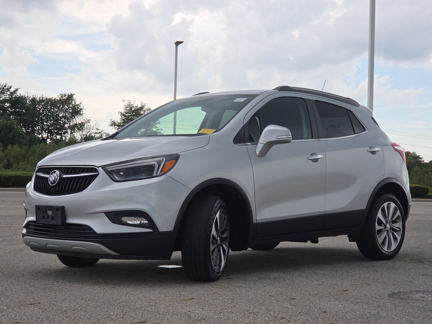 Used 2017 Buick Encore Essence FWD image 12