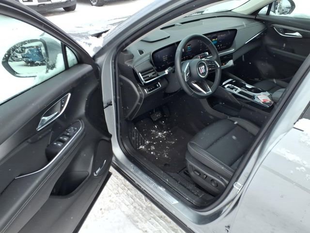 Used 2025 Buick Envision Preferred image 10