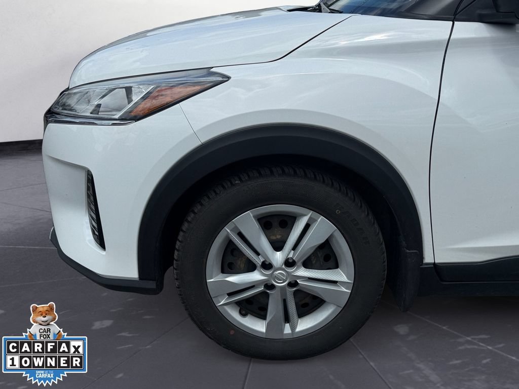 Used 2022 Nissan Kicks S w/ Interior Electronics Package FWD image 15