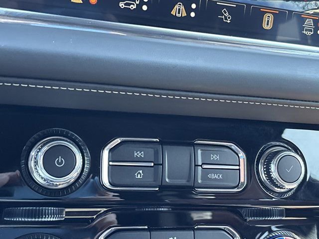 Used 2024 GMC Yukon Denali Ultimate w/ LPO, Floor Liner Package image 48