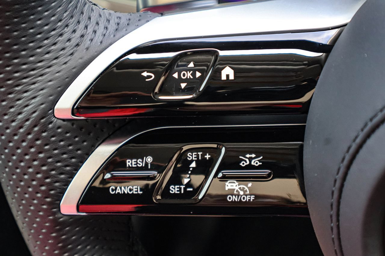 New 2026 Mercedes-Benz GLS 450 4MATIC image 25
