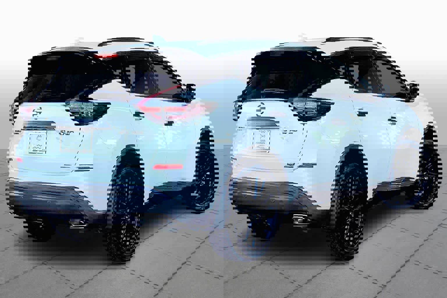 Used 2022 Nissan Murano SV w/ SV Midnight Edition Package image 12