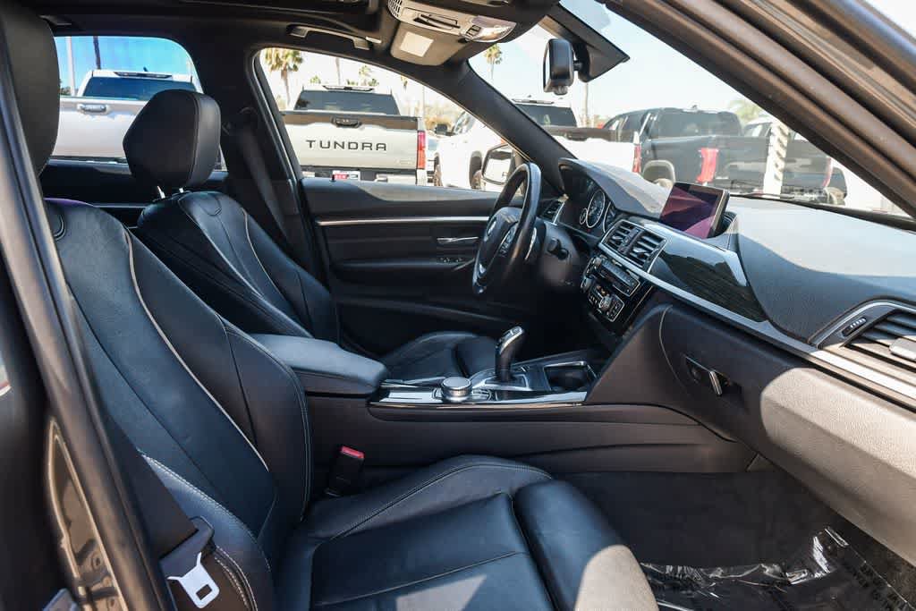 Used 2018 BMW 328d Sedan RWD image 15
