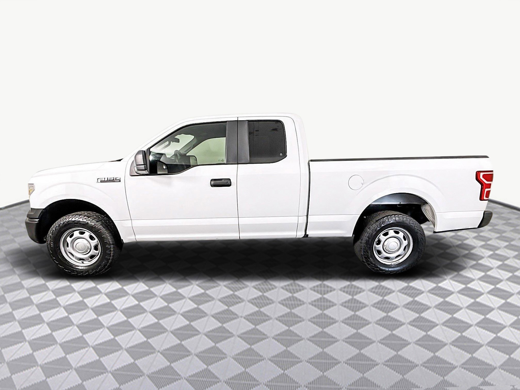 Used 2020 Ford F150 XL w/ Equipment Group 101A Mid image 6