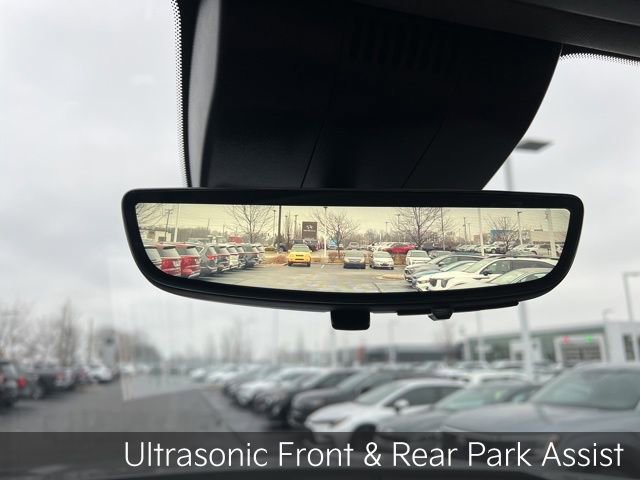 Used 2025 Chevrolet Silverado 1500 LTZ image 26