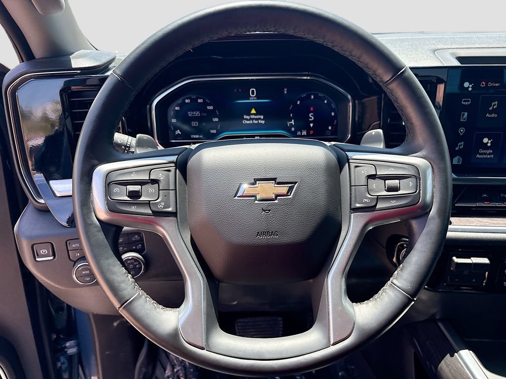 Used 2024 Chevrolet Silverado 1500 LTZ AWD/4WD image 11