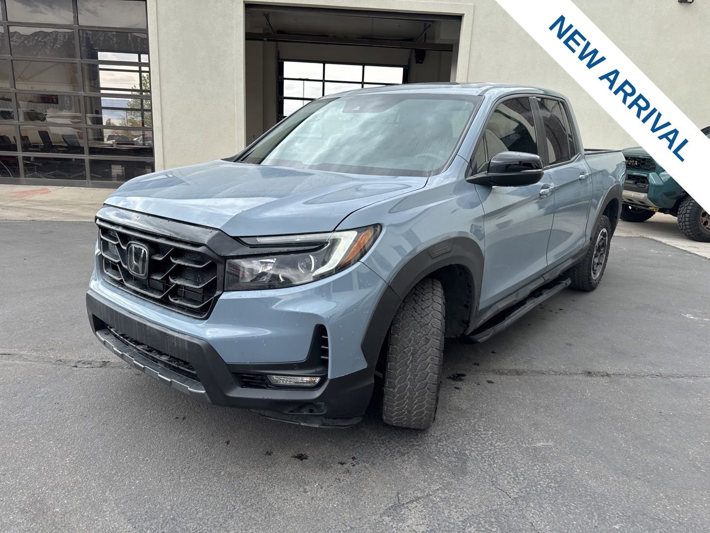 Used 2024 Honda Ridgeline TrailSport image 3