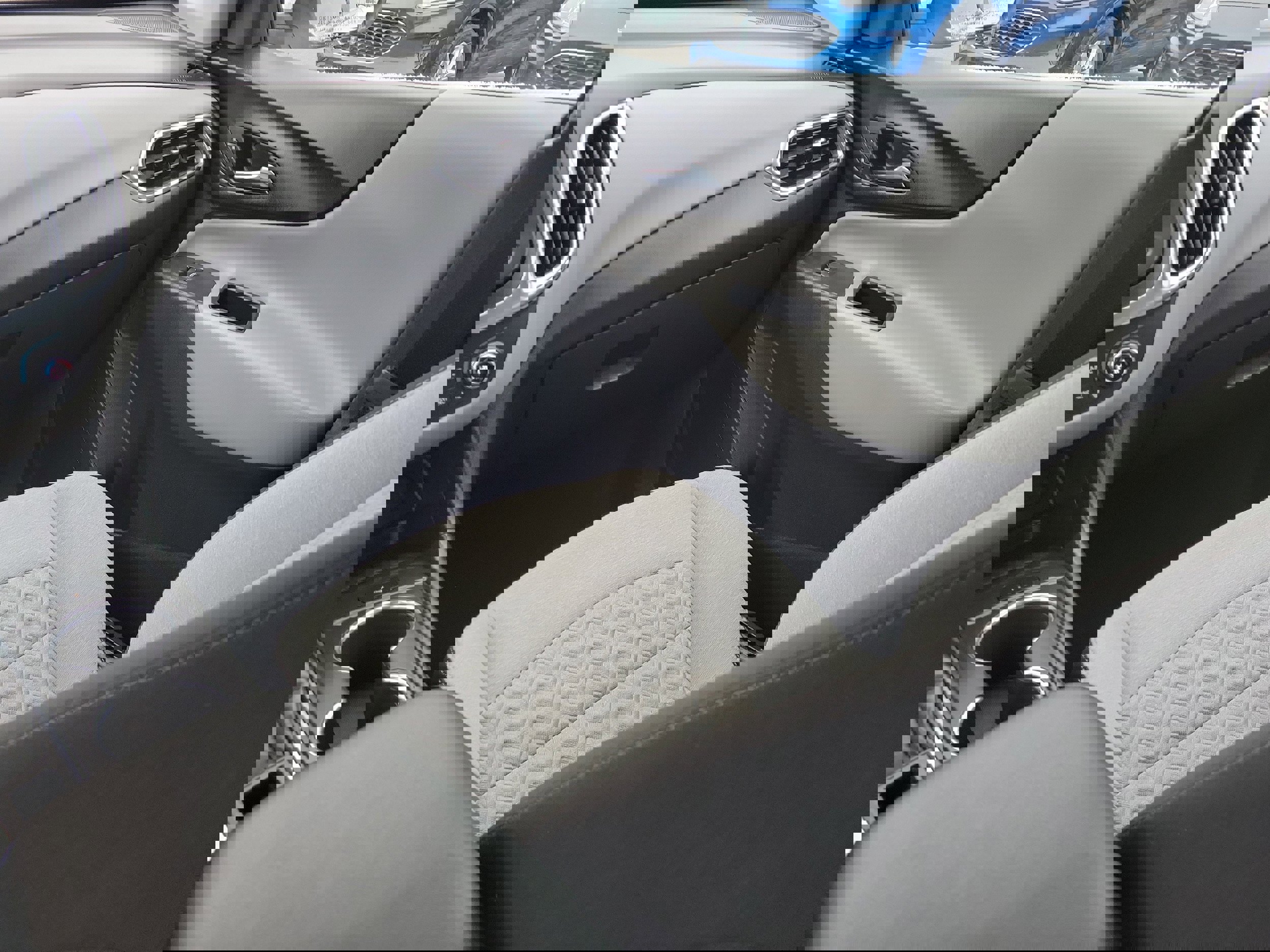 Used 2022 Chevrolet Equinox LT image 16