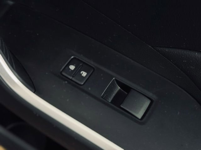 Used 2025 Toyota RAV4 LE image 13