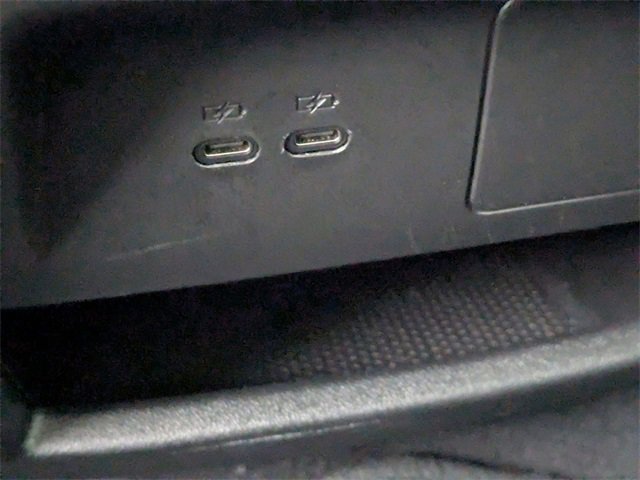 Certified 2025 Chevrolet Traverse LT image 27