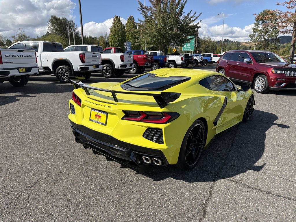 Certified 2022 Chevrolet Corvette Stingray Premium Cpe w/ Z51 Performance Package RWD image 2