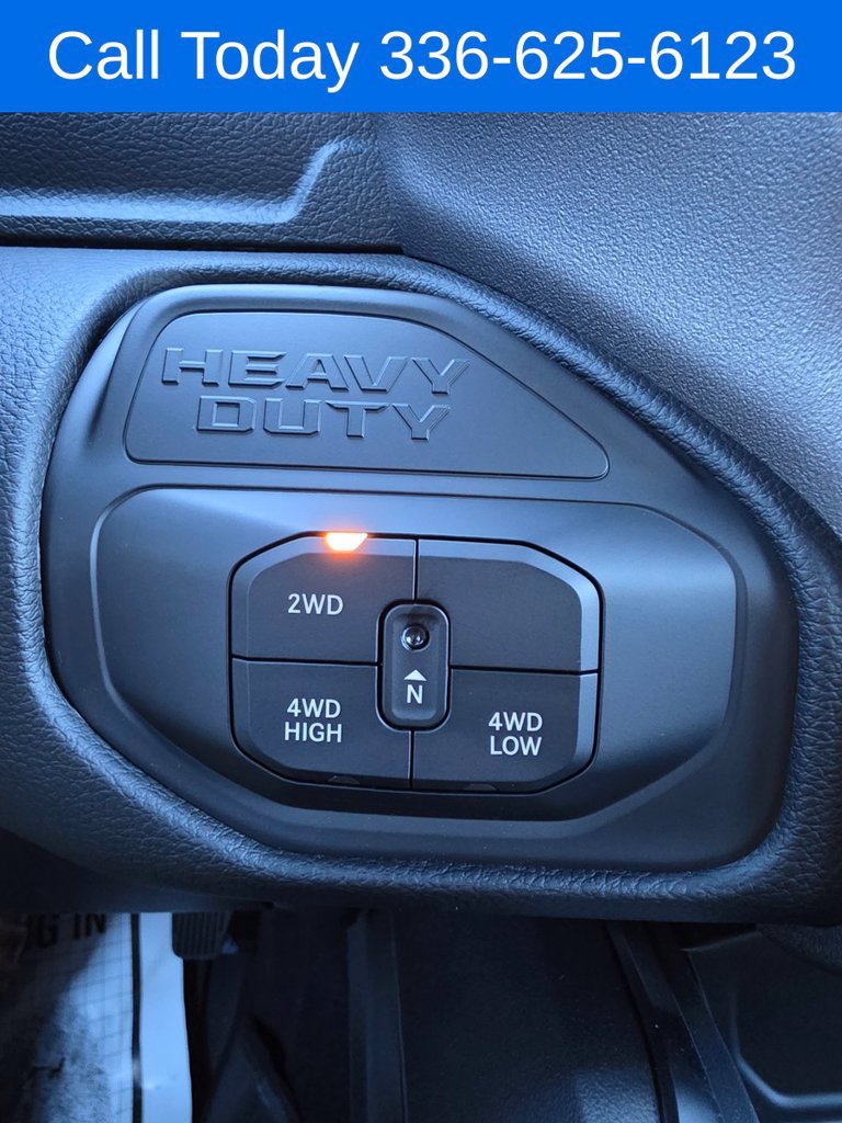 New 2027 RAM 2500 Laramie AWD/4WD image 18