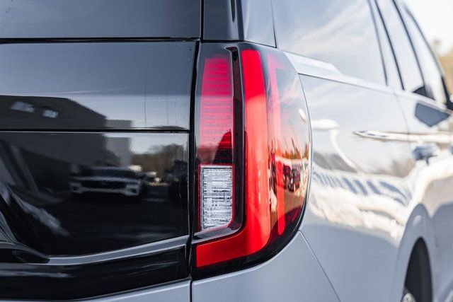 Used 2025 Ford Expedition Active image 10