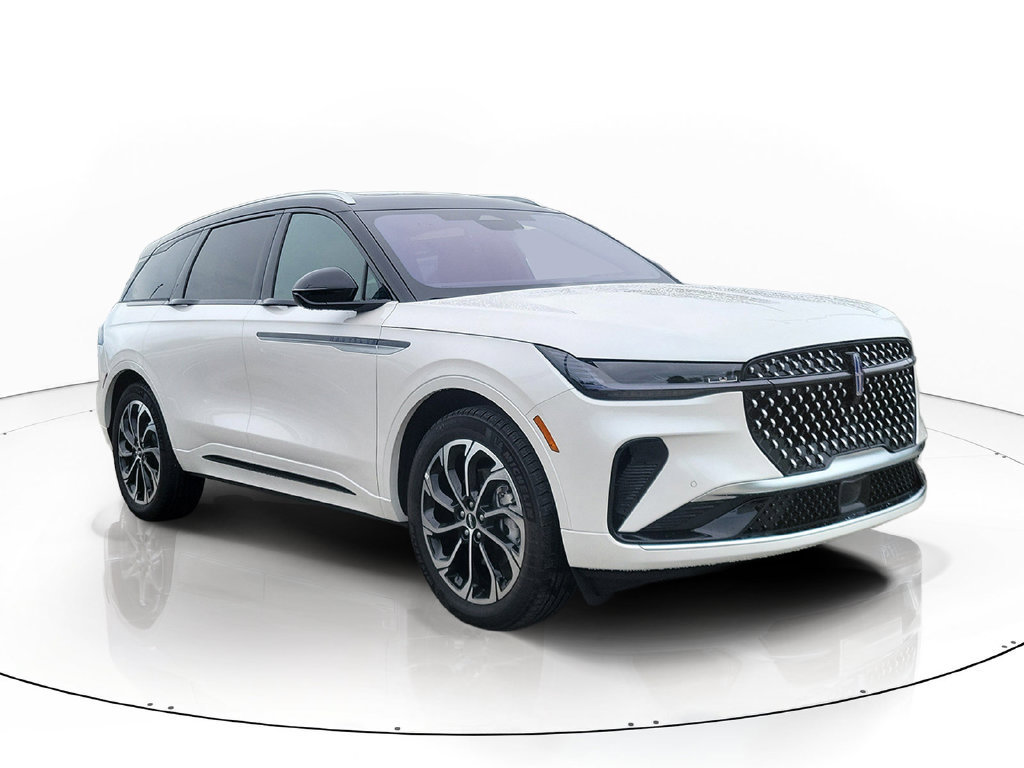 Certified 2026 Lincoln Nautilus Reserve AWD/4WD image 2