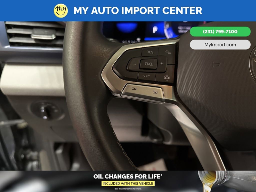 Used 2022 Volkswagen Taos SE image 16