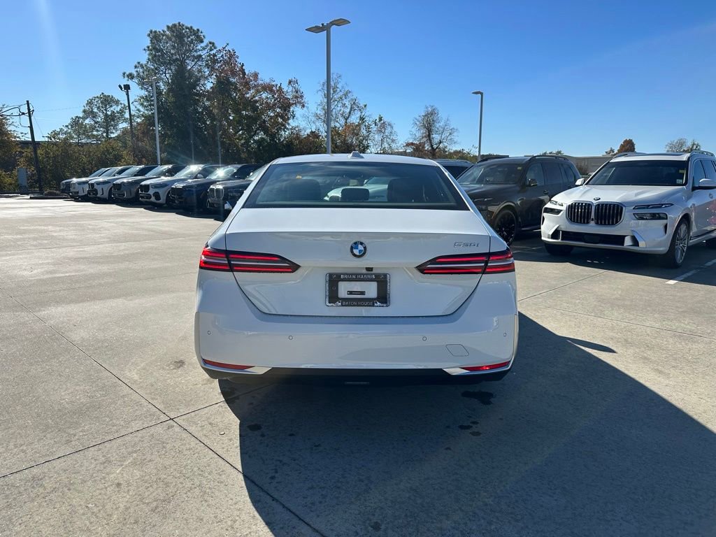 Certified 2025 BMW 530i image 6