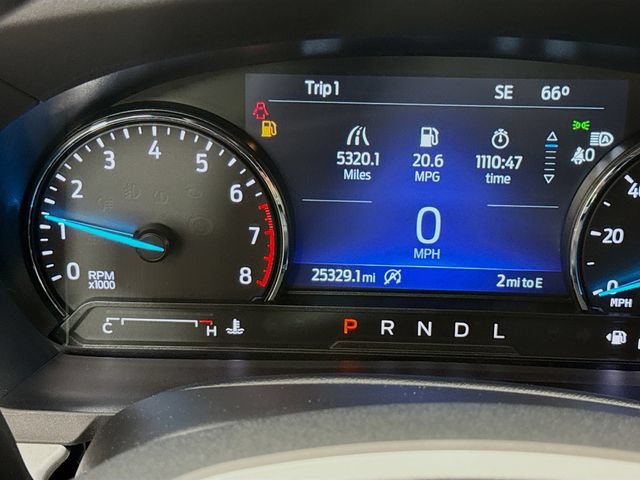 Used 2023 Ford Explorer XLT w/ Class IV Trailer Tow Package AWD/4WD image 12