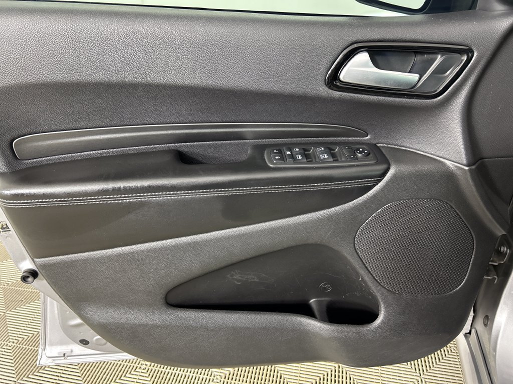 Used 2021 Dodge Durango SXT AWD/4WD image 12