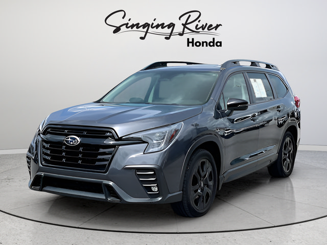 Used 2023 Subaru Ascent Onyx Edition AWD/4WD image 3
