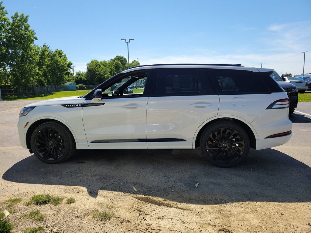 New 2026 Lincoln Aviator Reserve AWD/4WD image 7