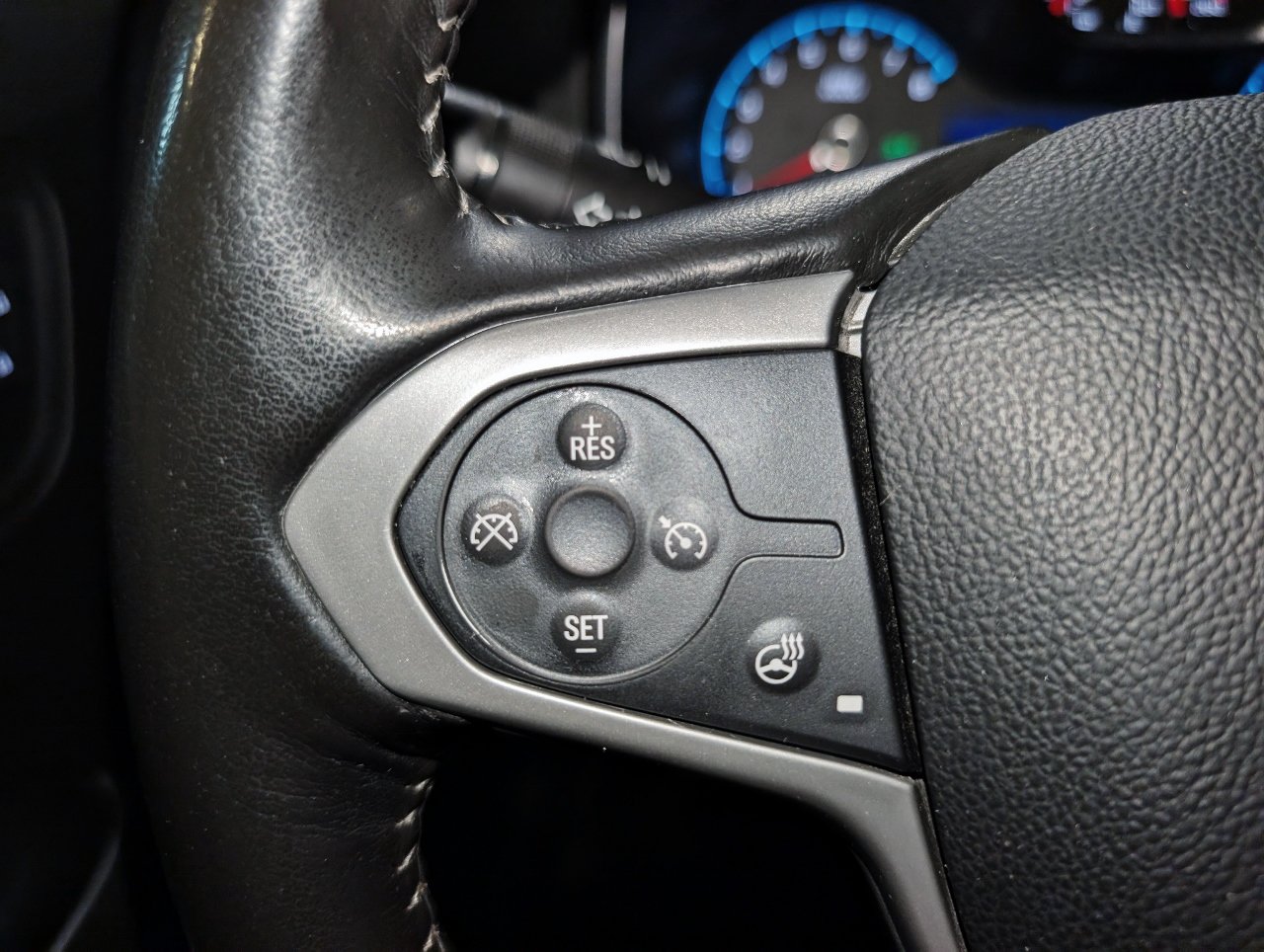 Used 2019 Chevrolet Colorado LT w/ Colorado RST Special Edition RWD image 42