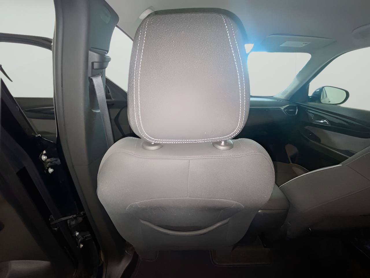 Certified 2024 Chevrolet TrailBlazer LT FWD image 35