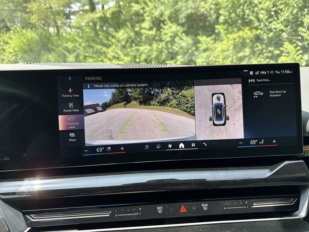 Certified 2026 BMW 530i xDrive w/ Premium Package AWD/4WD image 21