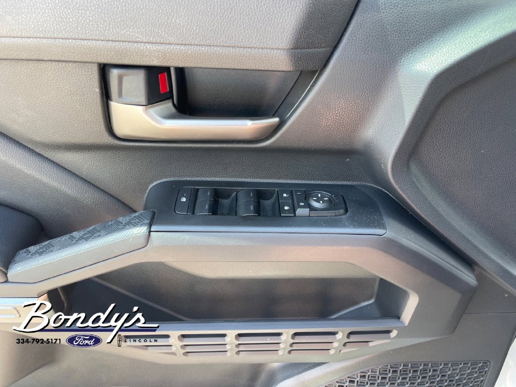 Used 2025 Toyota Tacoma TRD Sport RWD image 8