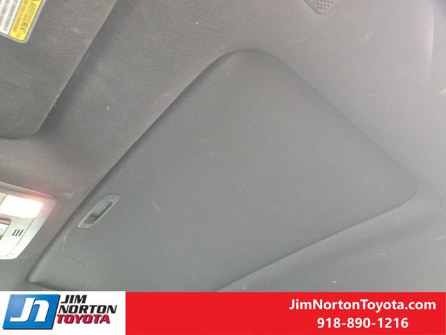 Used 2021 Toyota Tacoma TRD Off-Road w/ TRD Premium Off Road Package AWD/4WD image 27