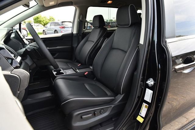 New 2026 Honda Odyssey Touring image 21