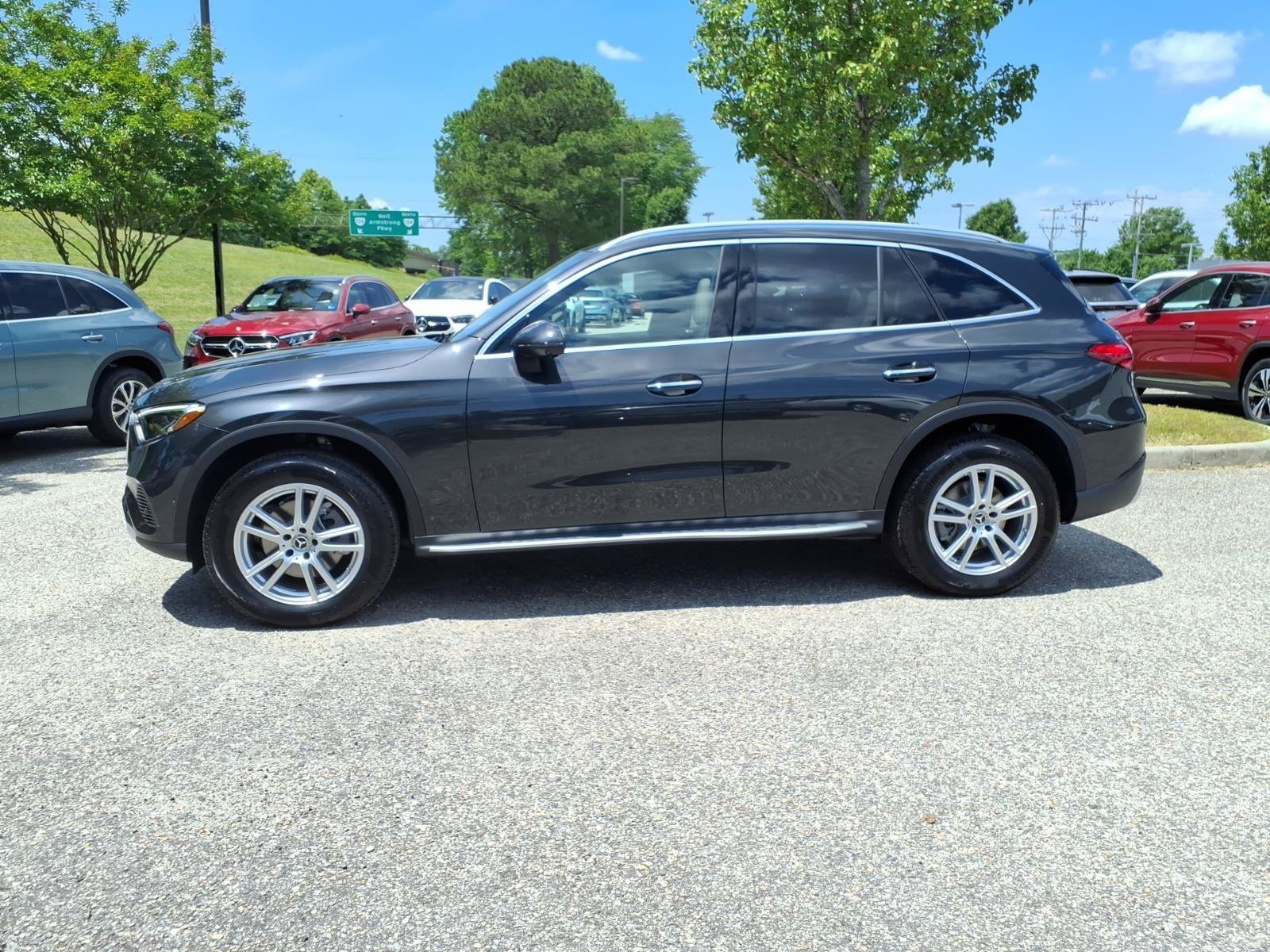 New 2026 Mercedes-Benz GLC 300 4MATIC image 11