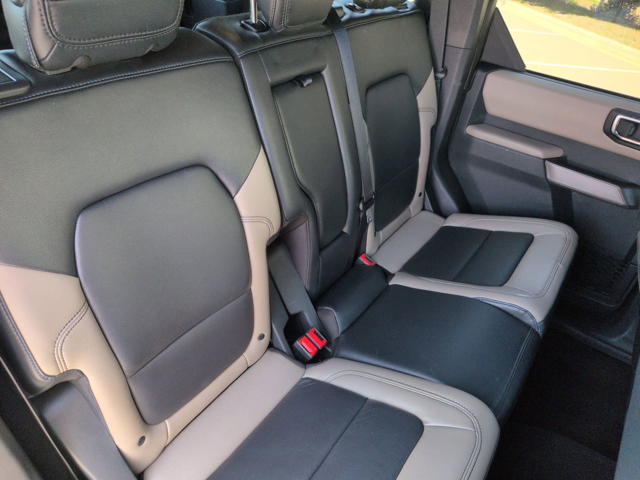 Used 2023 Ford Bronco Wildtrak AWD/4WD image 34