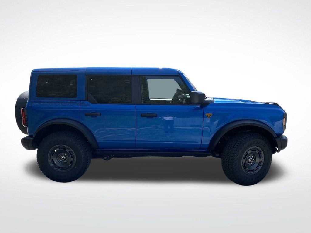 New 2025 Ford Bronco Badlands image 2