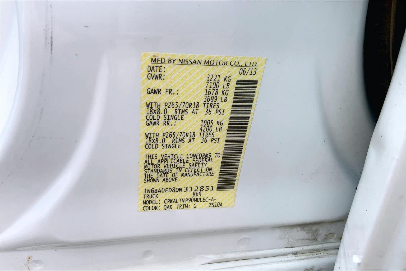 Used 2013 Nissan Titan SV w/ SV Premium Utility Pkg RWD image 35