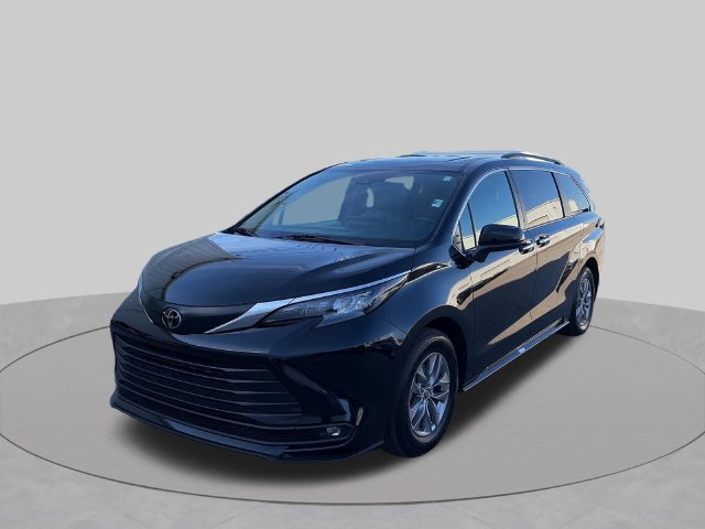 Used 2026 Toyota Sienna XLE FWD 360° Tour